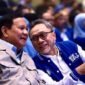 Ketua Umum Partai Gerindra Prabowo Subianto bersama Ketua Umum PAN Zulkifli Hasan di acara HUT ke-25 Partai Amanat Nasional di Hotel Sultan, Jakarta. (Instagram.com/@prabowo)