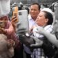 Ketua Umum Partai Gerindra Prabowo Subianto saat bersama Masyarakat. (Facbook.com/@Prabowo Subianto)
