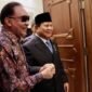 Menteri Pertahanan RI Prabowo Subianto melakukan kunjungan kehormatan kepada Perdana Menteri Malaysia YM Dato’ Seri Anwar Ibrahim di Kantor PM Malaysia, Gedung Perdana Putra, Putrajaya, Kamis (4/4/2024). (Dok. Tim Media Prabowo