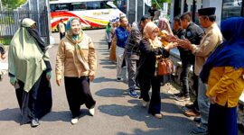 Kunjungan rombongan SMA Negeri 26 Bandung ke SMA Negeri 2 Cimalaka Sumedang (Dok.Hallobandung.com / Tatang Tarmedi)