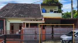 Lahan dan bangunan di atasnya mau dijual di Perumahan Panorama Sumedang (Dok.Hallobandung.com / Nana Suryana)