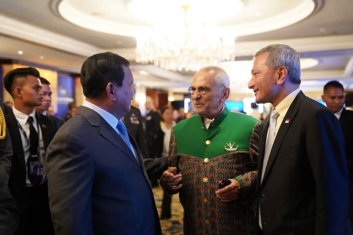 Menteri Pertahanan RI yang juga presiden terpilih Prabowo Subianto bertemu Presiden Timor Leste Jose Manuel Ramos Horta di sela-sela gelaran The International Institute for Strategic (IISS) Shangri-La Dialogue 2024. (Dok. Tim Media Prabowo)