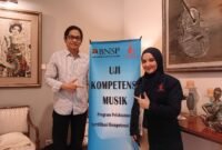 Foto : Sertifikasi profesi: Musisi terkenal Indonesia antusias mengikuti uji kompetensi musik yang diselenggarakan oleh BNSP dan LSPMI. (Doc.Ist)