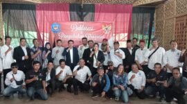Deklarasi dan Pengukuhan Pengurus SIMPE  Tekad Wujudkan  jurnalis Berbasis Etika ( Dok.Hallobandung.com / Apih Doddy )