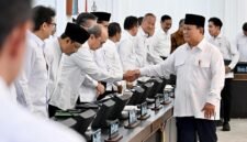 Presiden RI Prabowo Subianto saat membuka Sidang Rapat Paripurna di Istana Negara. (Facebook.com @Setkab RI)