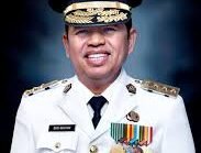 Agar remaja tidak melakukan kegiatan kriminal, Gubernur Jawa Barat lakukan pendidikan militer  untuk siswa SMA Sederajat.