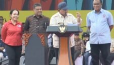Presiden RI Prabowo Subianto saat menghadiri peringatan Hari Buruh Internasional di Lapangan Monas, Jakarta, Kamis (1/5/2025). (Dok. Tim Media Prabowo Subianto)