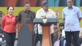 Presiden RI Prabowo Subianto saat menghadiri peringatan Hari Buruh Internasional di Lapangan Monas, Jakarta, Kamis (1/5/2025). (Dok. Tim Media Prabowo Subianto)
