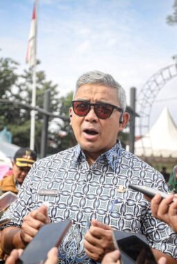 Polda Jabar siapkan 2500 personil untuk pengamanan Balai Kota dan Tegallega, Farhan sendiri tidak ikut pawai.