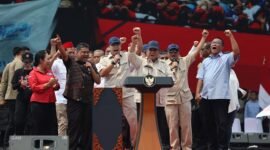 Presiden Prabowo Subianto dalam peringatan Hari Buruh Internasional atau May Day 2025 yang digelar di Lapangan Monas, Jakarta Pusat. (Dok. TIm Media Prabowo)

