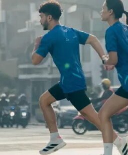 Karena ada acara lari Bandoeng 10 K, mulai minggu pagi hingga siang hari, arus lalulitas di Bandung  direkayasa.